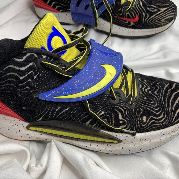 Nike KD 14 Black/Fusion Red-White CW3935 004 SIZE 8 - Picture 2 of 7